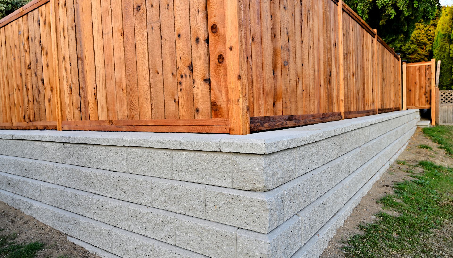 Transform your landscape with durable and visually stunning concrete retaining walls in San Jose, California. 
